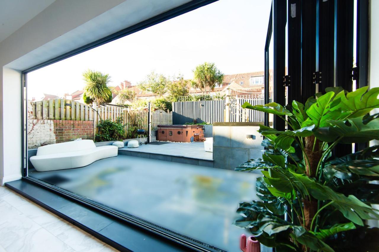 Rounton Villa By Maison Parfaite - Hot Tub - Sea Views - Parking Robin Hood's Bay Exterior foto